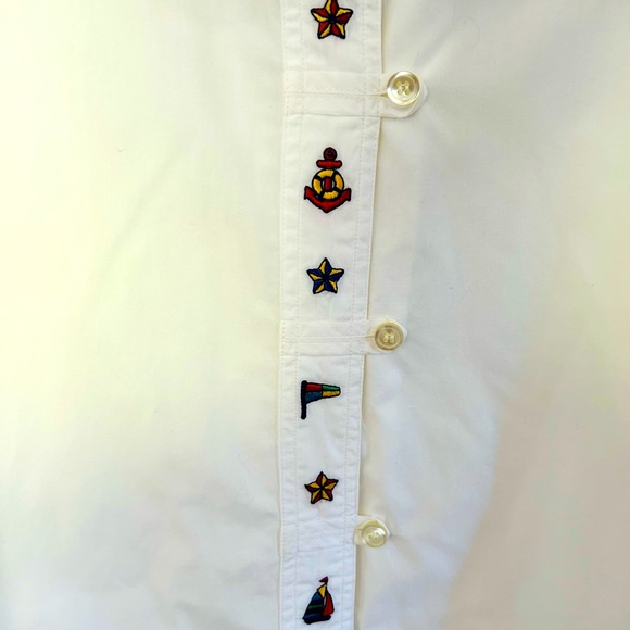 Lacoste vintage white button up with embroidered detail. - Picture 2 of 2